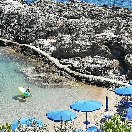 Feriehus La Grande Terrazza Di Capo D'arco
