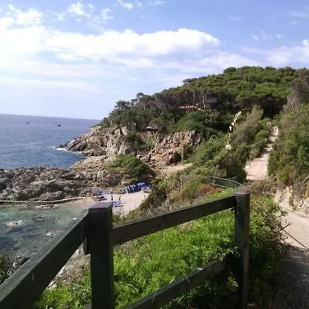 La Grande Terrazza Di Capo D'arco